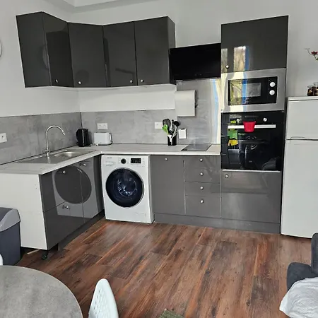 Les Sureaux, Le Charme Du Centre De Perpignan