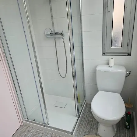 Les Sureaux, Le Calme Du Centre De Apartment *